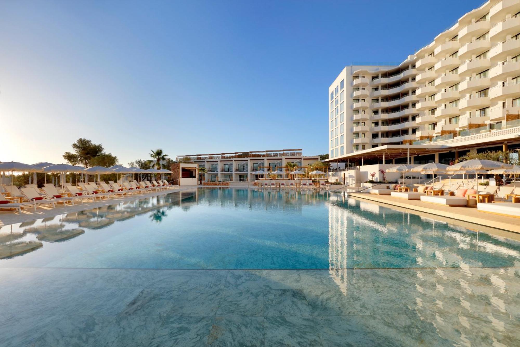 The Signature Level At Trs Ibiza Hotel All Inclusive Adults Only San Antonio  Exterior photo